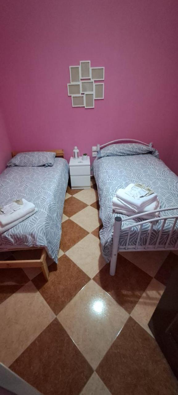 Ferienwohnung Patio Andalusi Junto A La Vina Cádiz Exterior foto