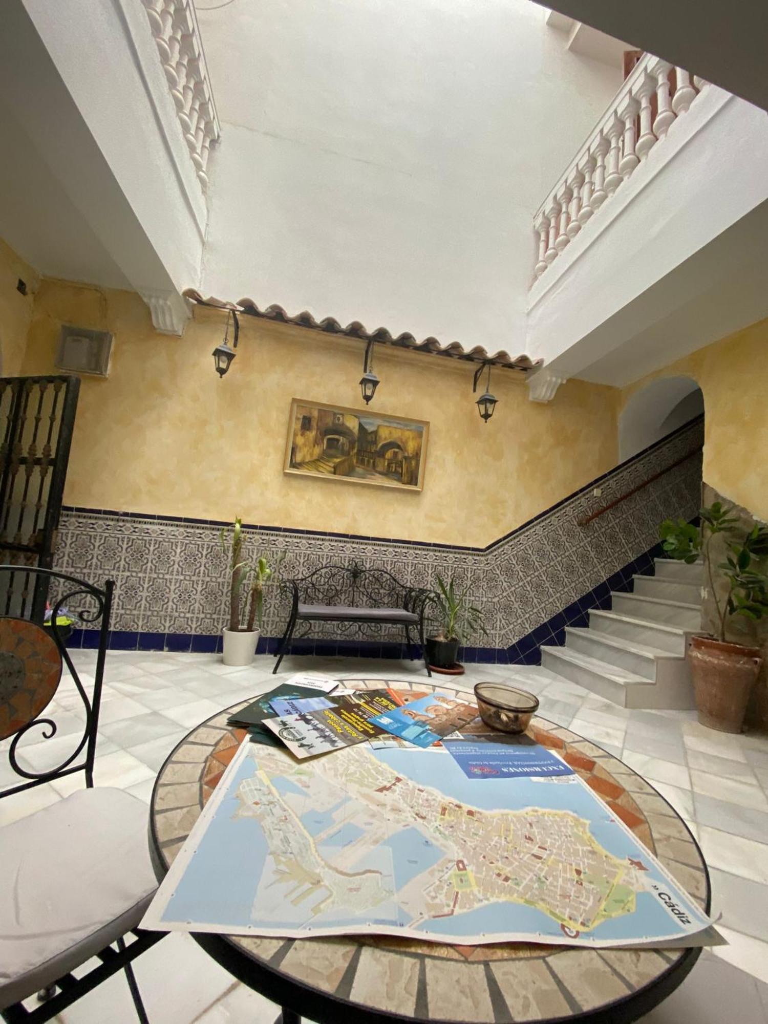 Ferienwohnung Patio Andalusi Junto A La Vina Cádiz Exterior foto